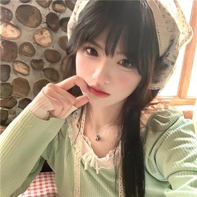 格洛丽亚在路上
